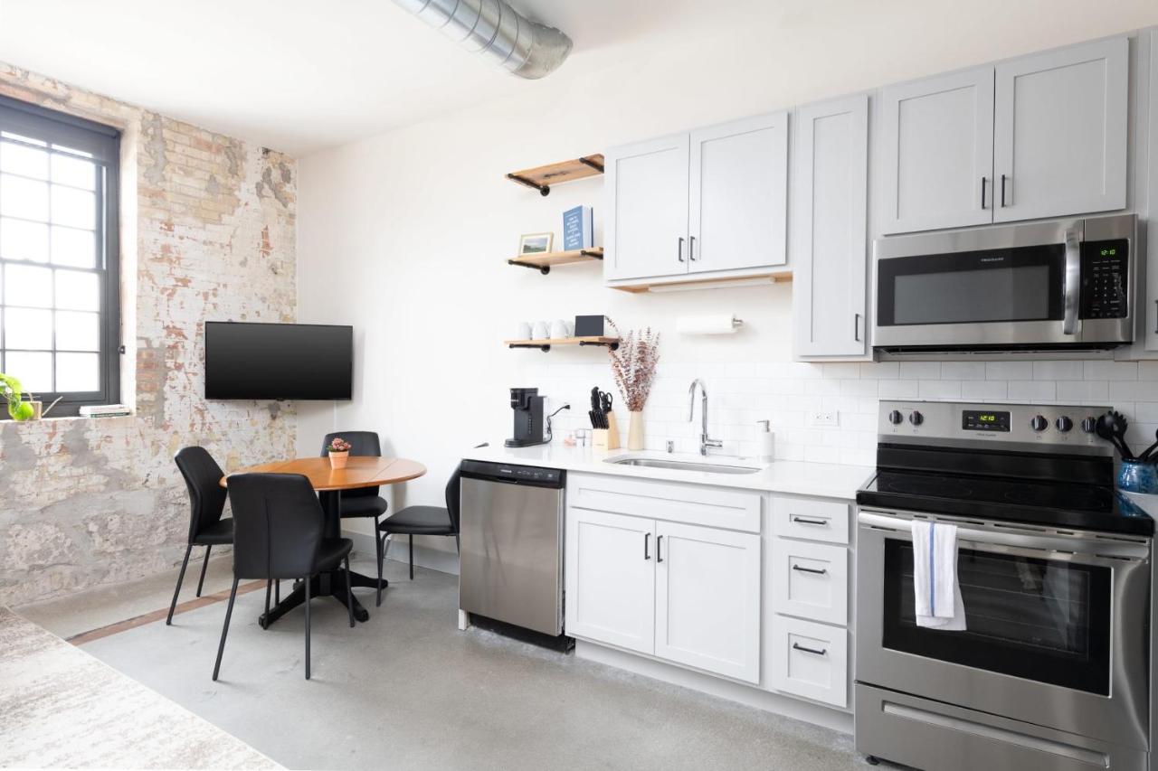 Brewery District 2-Story 2Br Apt Near Fiserv With Rooftop, Gym, And Parking Milwaukee Exterior foto