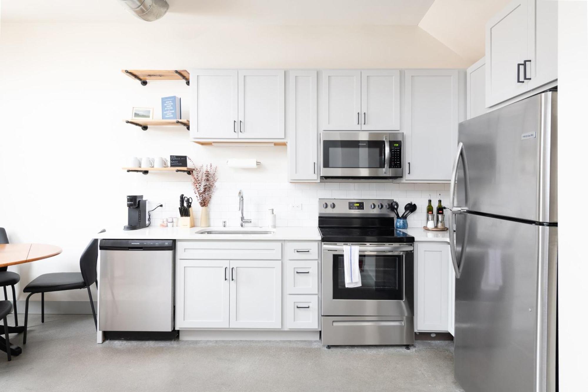 Brewery District 2-Story 2Br Apt Near Fiserv With Rooftop, Gym, And Parking Milwaukee Exterior foto