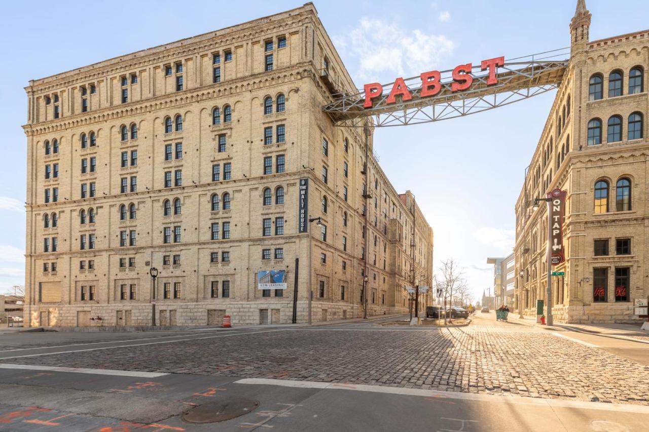 Brewery District 2-Story 2Br Apt Near Fiserv With Rooftop, Gym, And Parking Milwaukee Exterior foto